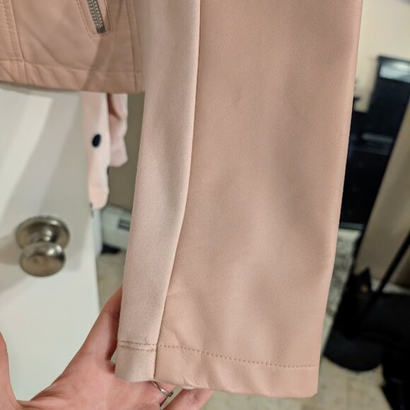 Express Pink Vegan Leather Moto Cafe Racer Quilted Jacket M NWOT - Picture 11 of 15